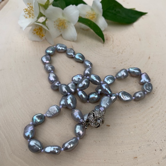 Real Natural Silver Pearl Beaded Necklace Jewelry - Picture 4 of 6